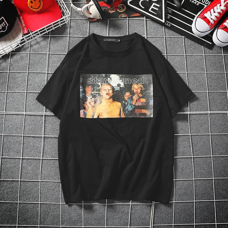 Retro Print O- Neck Short Sleeve T-shirt